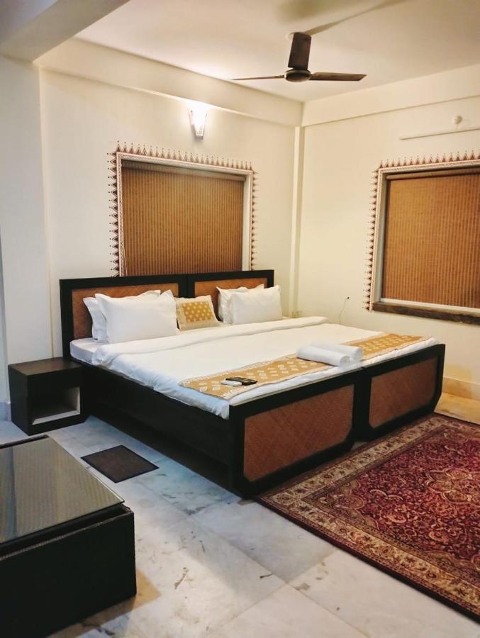 Hotel Kolam Shānti Niketan Dış mekan fotoğraf