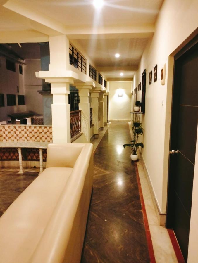Hotel Kolam Shānti Niketan Dış mekan fotoğraf
