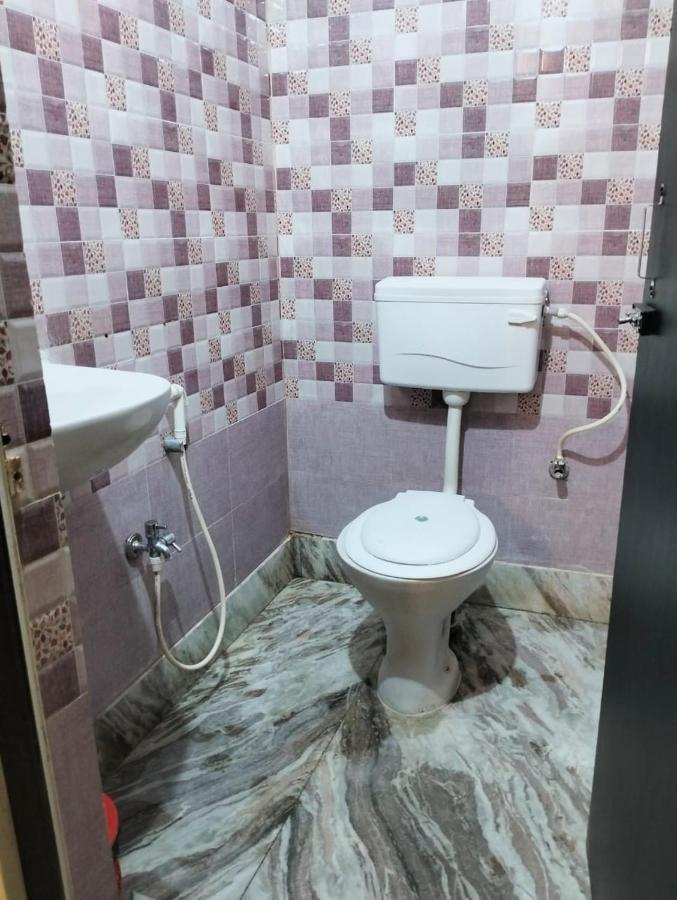 Hotel Kolam Shānti Niketan Dış mekan fotoğraf